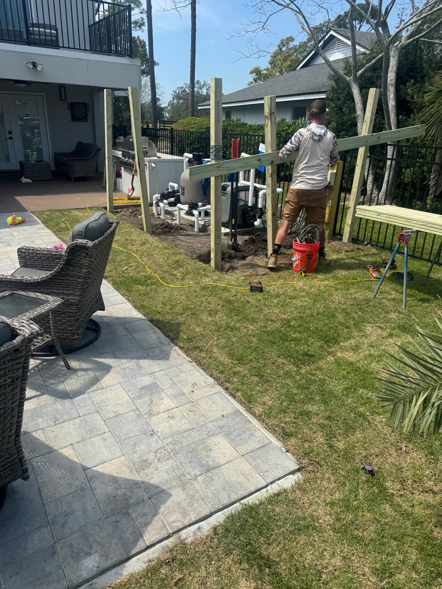 Modern Privacy Fence Installation — Photo 6