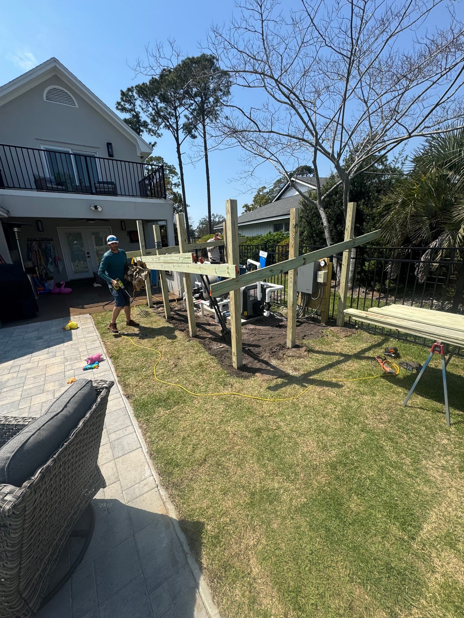 Modern Privacy Fence Installation — Photo 7