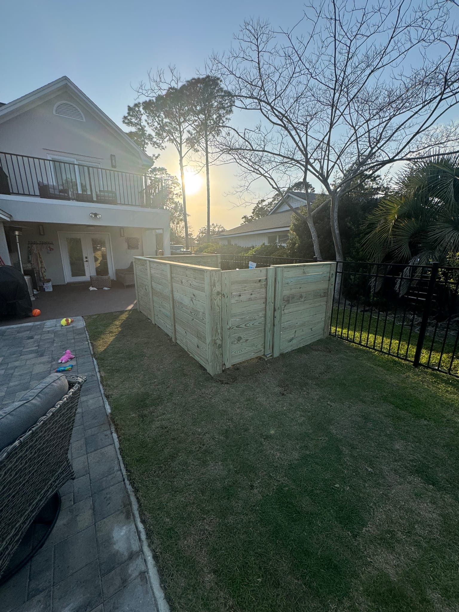 Modern Privacy Fence Installation — Photo 8